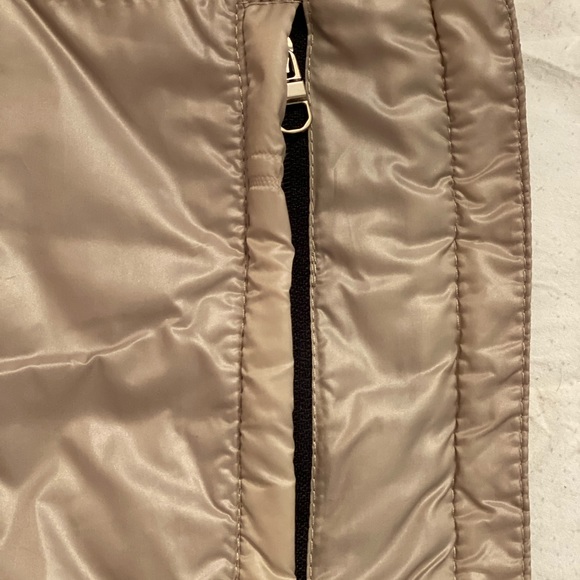 Workshop Republic Nylon Vest - Picture 11 of 11